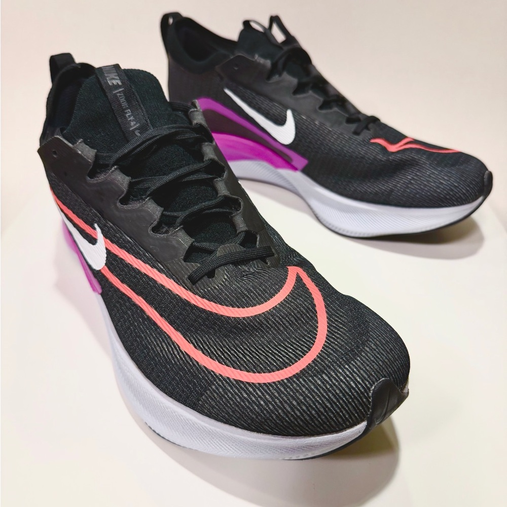 Nike Black Zoom Fly 4 Men’s Sneakers - Picture 3 of 9